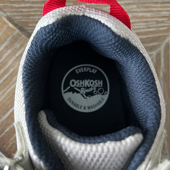 Oshkosh Bigosh Toddler Boy 10M Shoes - Picture 3 of 4